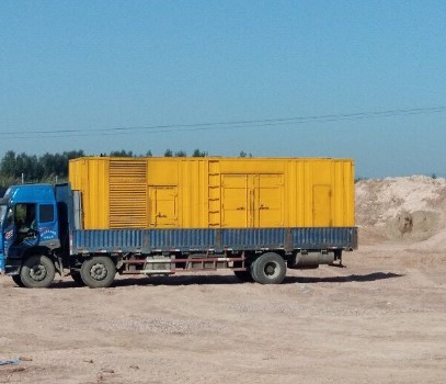 西峰发电机出租如何判断柴油发电机冷却液是否需要更换？