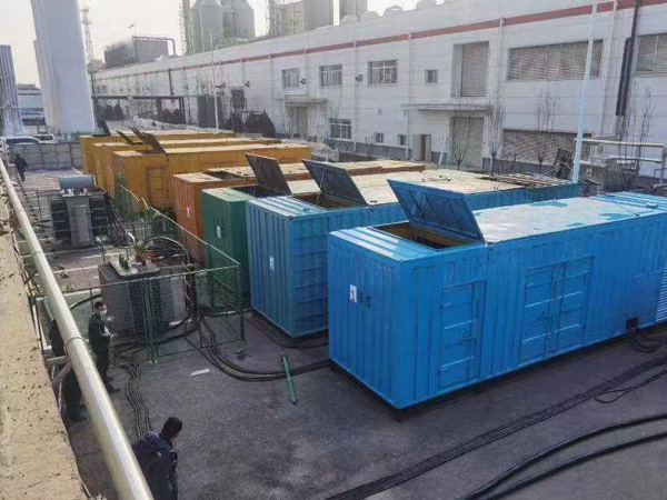 西峰380V和690V电压的电缆线相同吗？