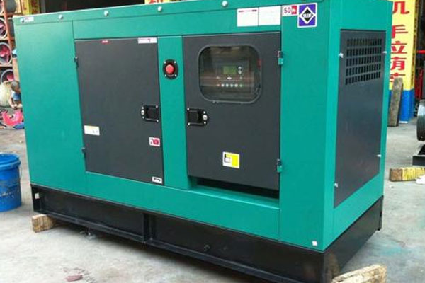 西峰如何检查机油的使用时间？